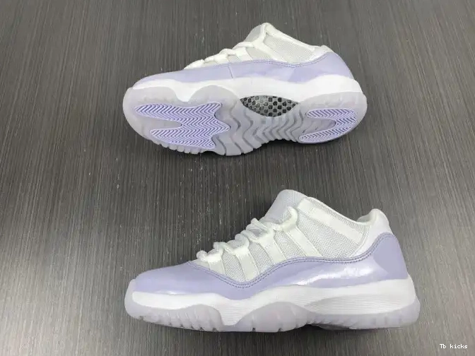 Rep TBK Pure Air 11 Jordan WMNS AH7860-101 Violet Low 0611